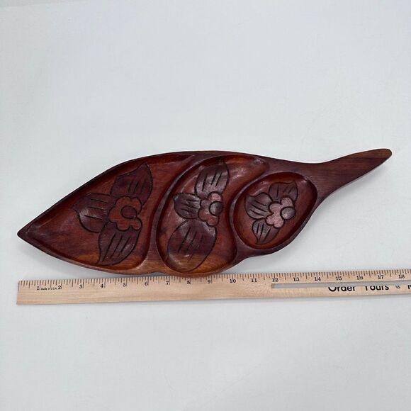 Hard Carved Monkeypod Freeform Wood Tray Leaf Shape Haiti Island 3 Sections - Picture 6 of 7